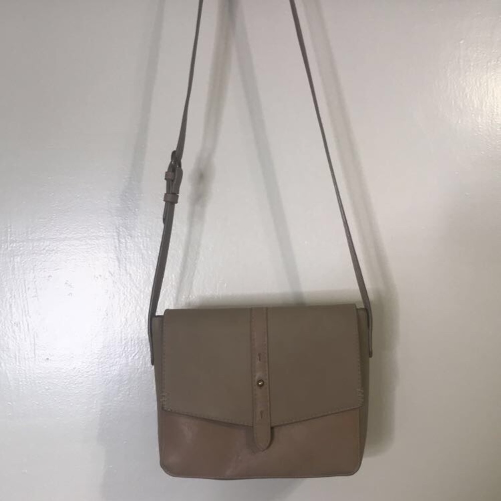 Bag/ purse/ crossbody